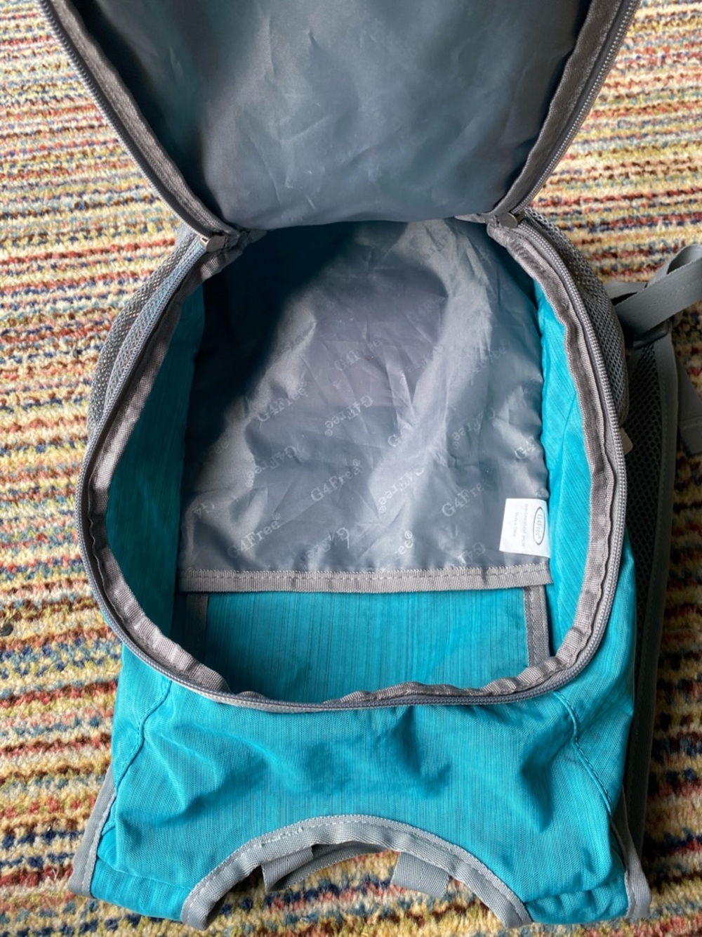 G4Free Daypack Backpack - Picture 3 of 4